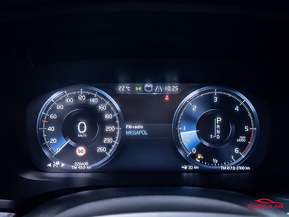 Volvo V60 Cross Country 20 of 29