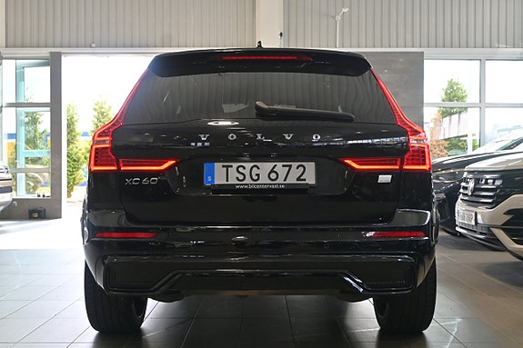 Volvo XC60 4 of 27