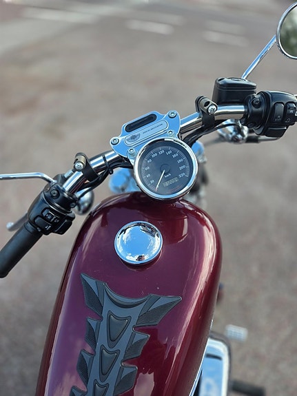 Harley-Davidson SPORTSTER 883 JUBILEIMSMDELL 54900 KR 2 of 5