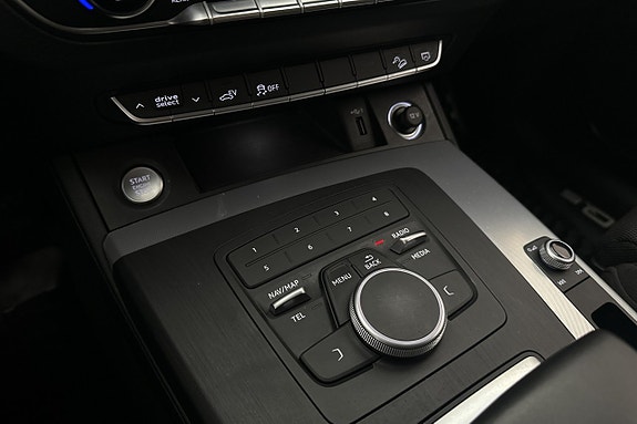 Audi Q5 22 of 30