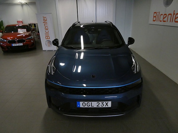 Lynk & Co 01 9 of 24