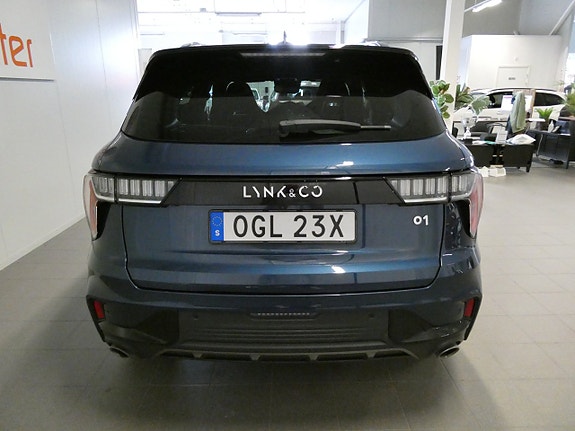 Lynk & Co 01 5 of 24