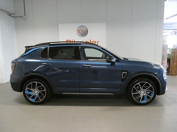 Lynk & Co 01 3 of 24