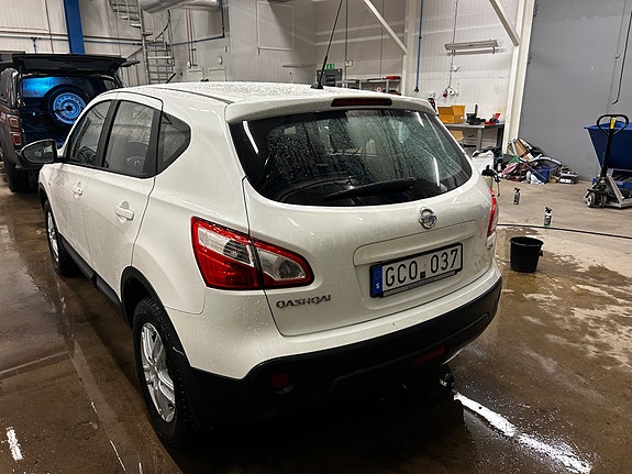 Nissan Qashqai 3 of 3