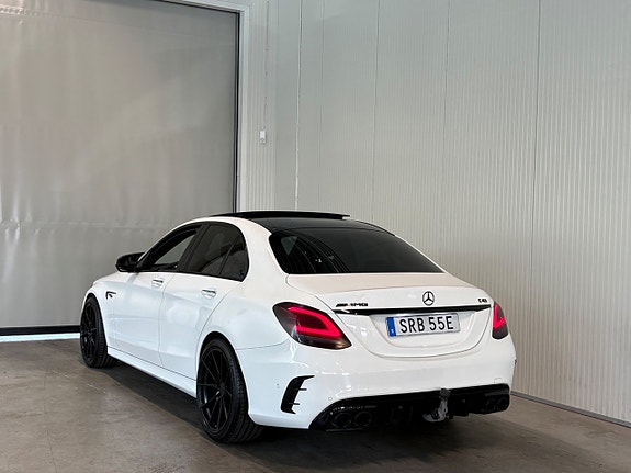 Mercedes-Benz C43 7 of 24