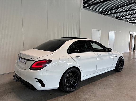 Mercedes-Benz C43 3 of 24