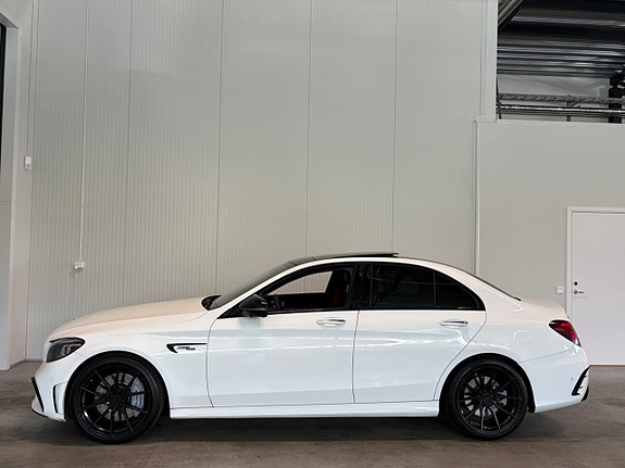 Mercedes-Benz C43 6 of 24