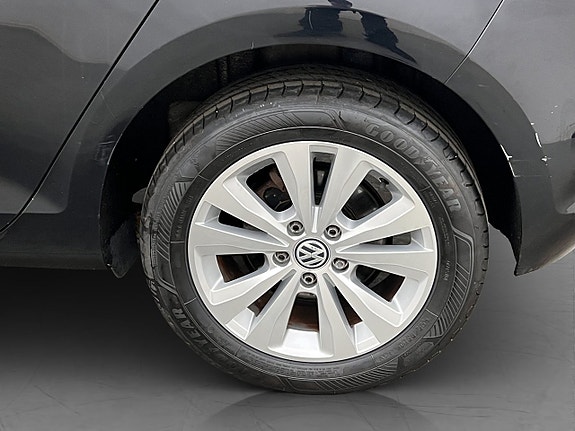 Volkswagen Golf I 25 of 27