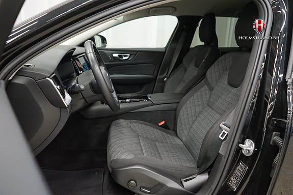 Volvo V60 10 of 24