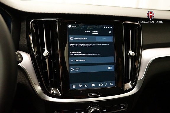 Volvo V60 19 of 24