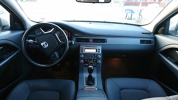 Volvo V70 5 of 7