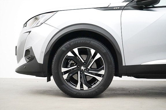 Peugeot 2008 2 of 26