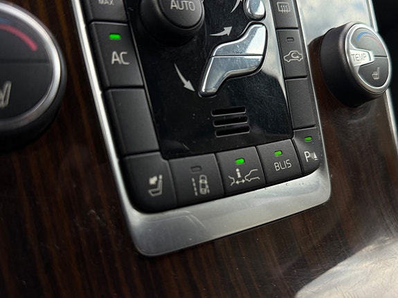 Volvo V60 9 of 17