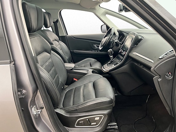 Renault Grand Scenic I 28 of 30