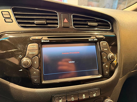 Kia Ceed 13 of 25