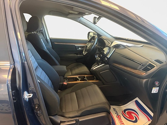 Honda CR-V 15 of 15