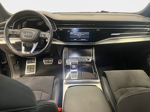 Audi Q8 10 of 15