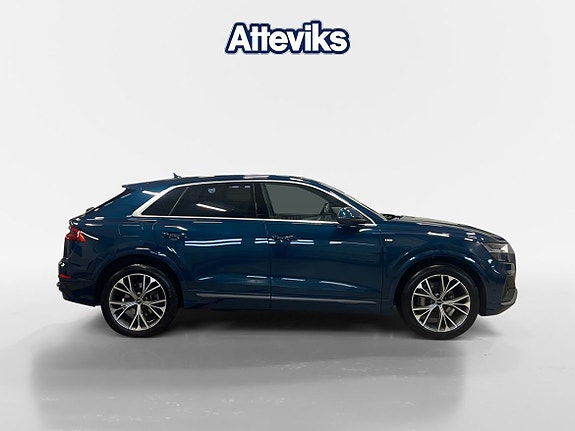 Audi Q8 2 of 15