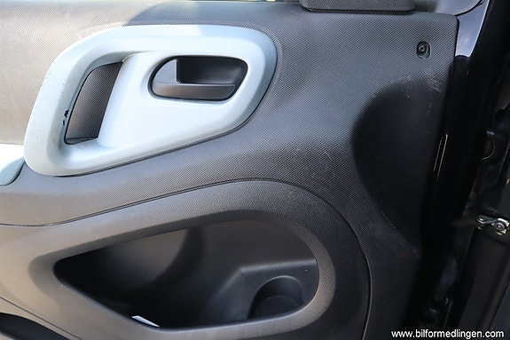 Citroen Berlingo 20 of 22