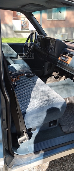Chevrolet C2500 4 of 4