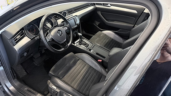 Volkswagen Passat 8 of 9