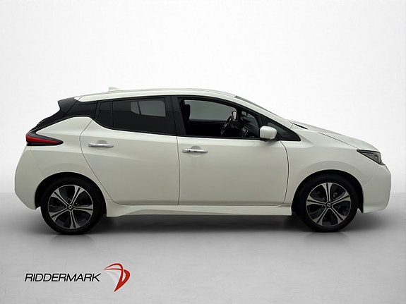 Nissan Leaf 9 of 30