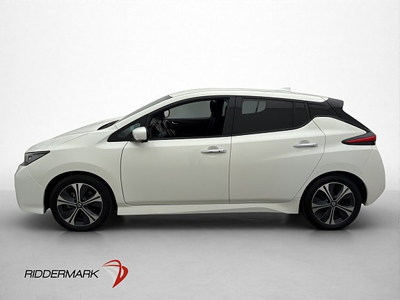 Nissan Leaf 5 of 30