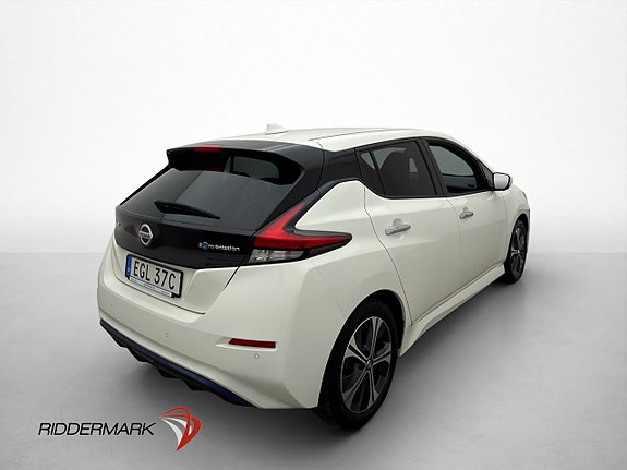 Nissan Leaf 8 of 30