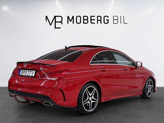 Mercedes-Benz CLA250 4 of 18