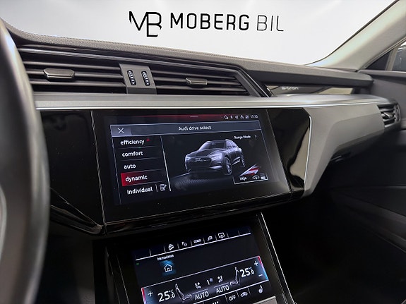 Audi Q8 e-tron 23 of 23