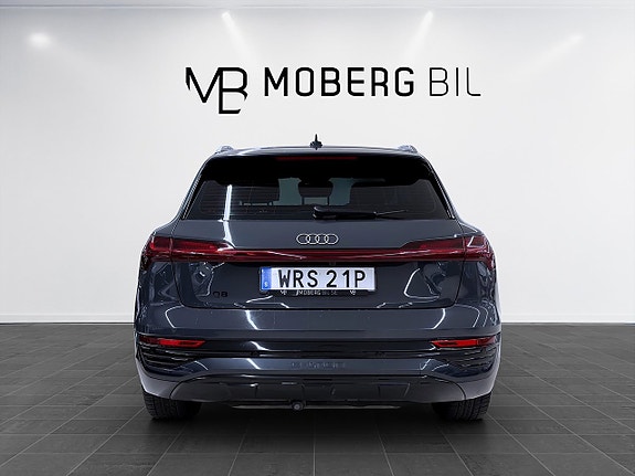 Audi Q8 e-tron 7 of 23