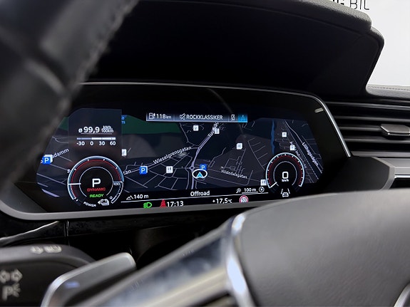 Audi Q8 e-tron 17 of 23