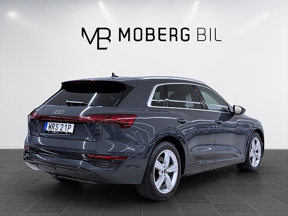 Audi Q8 e-tron 6 of 23