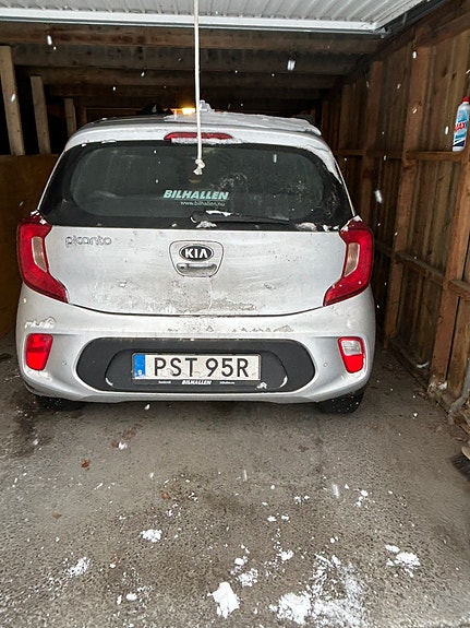 Kia Picanto 6 of 7