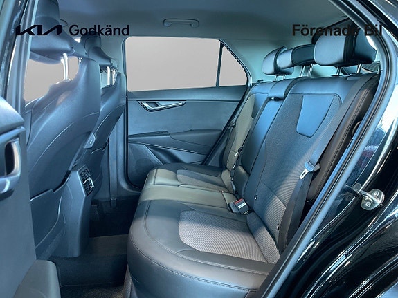 Kia Niro 9 of 15