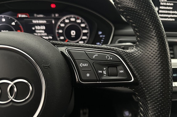 Audi A4 14 of 30