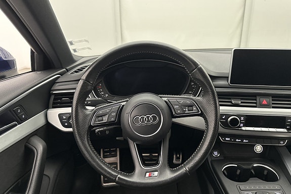 Audi A4 10 of 30