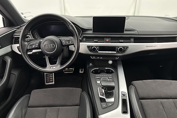 Audi A4 9 of 30