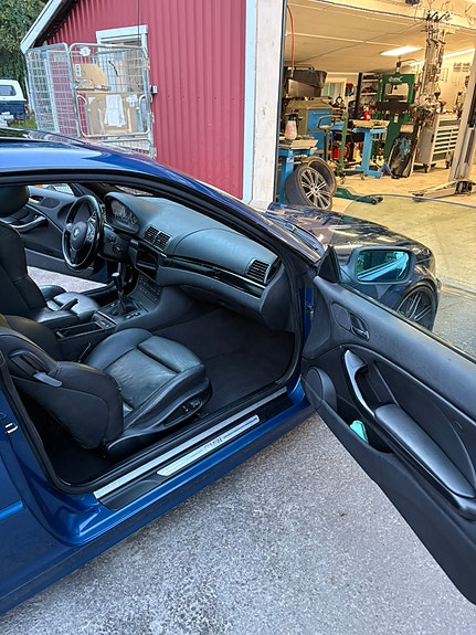 BMW 330Ci 5 of 7