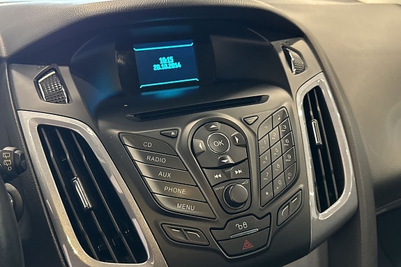 Ford Focus 9 of 13