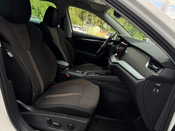 Skoda Octavia Scout 18 of 25