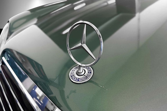 Mercedes-Benz CLK430 14 of 18