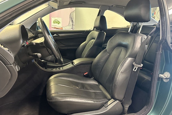 Mercedes-Benz CLK430 17 of 24