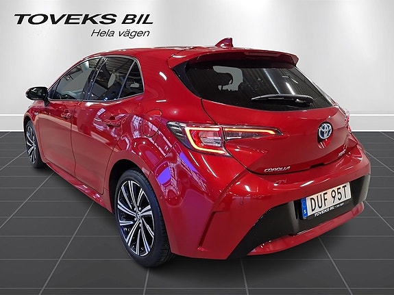 Toyota Corolla 3 of 18
