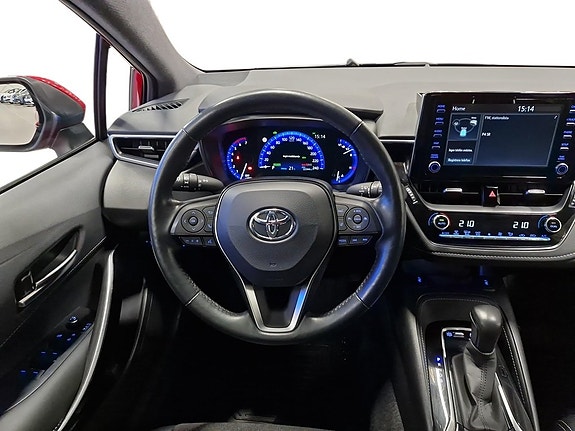 Toyota Corolla 7 of 18