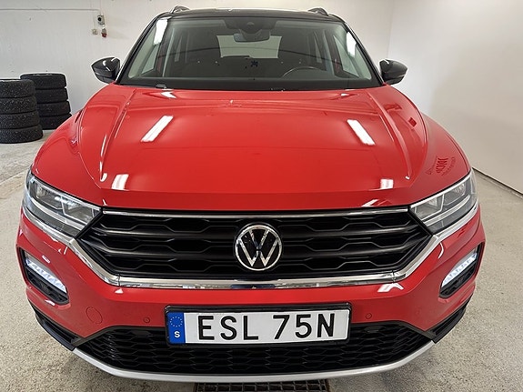 Volkswagen T-Roc 7 of 14