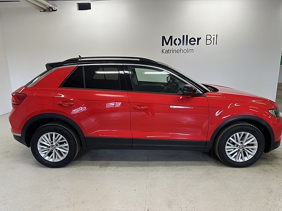Volkswagen T-Roc 2 of 14