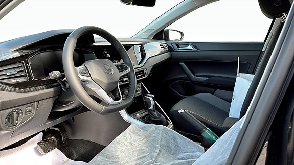Volkswagen Polo 7 of 12