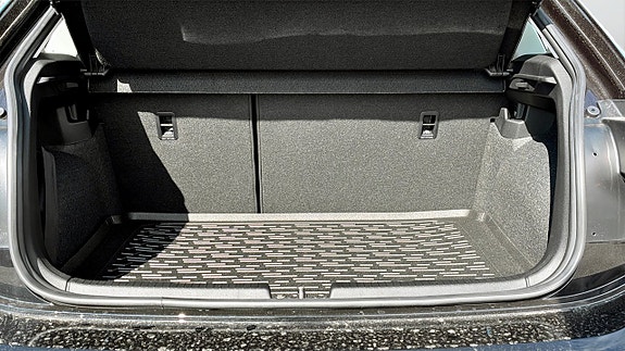 Volkswagen Polo 12 of 12