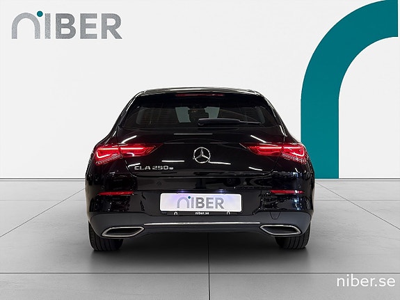 Mercedes-Benz CLA250 e 7 of 26